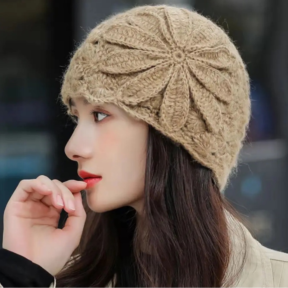 Set of 4 | Flower Croche Knit Beanie - Picture 12 of 12